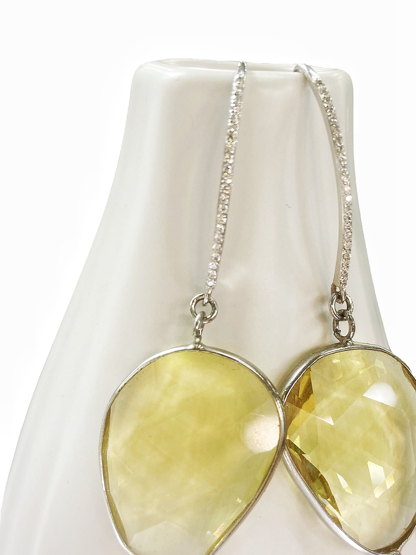 Pendientes de plata y circonitas con perlas