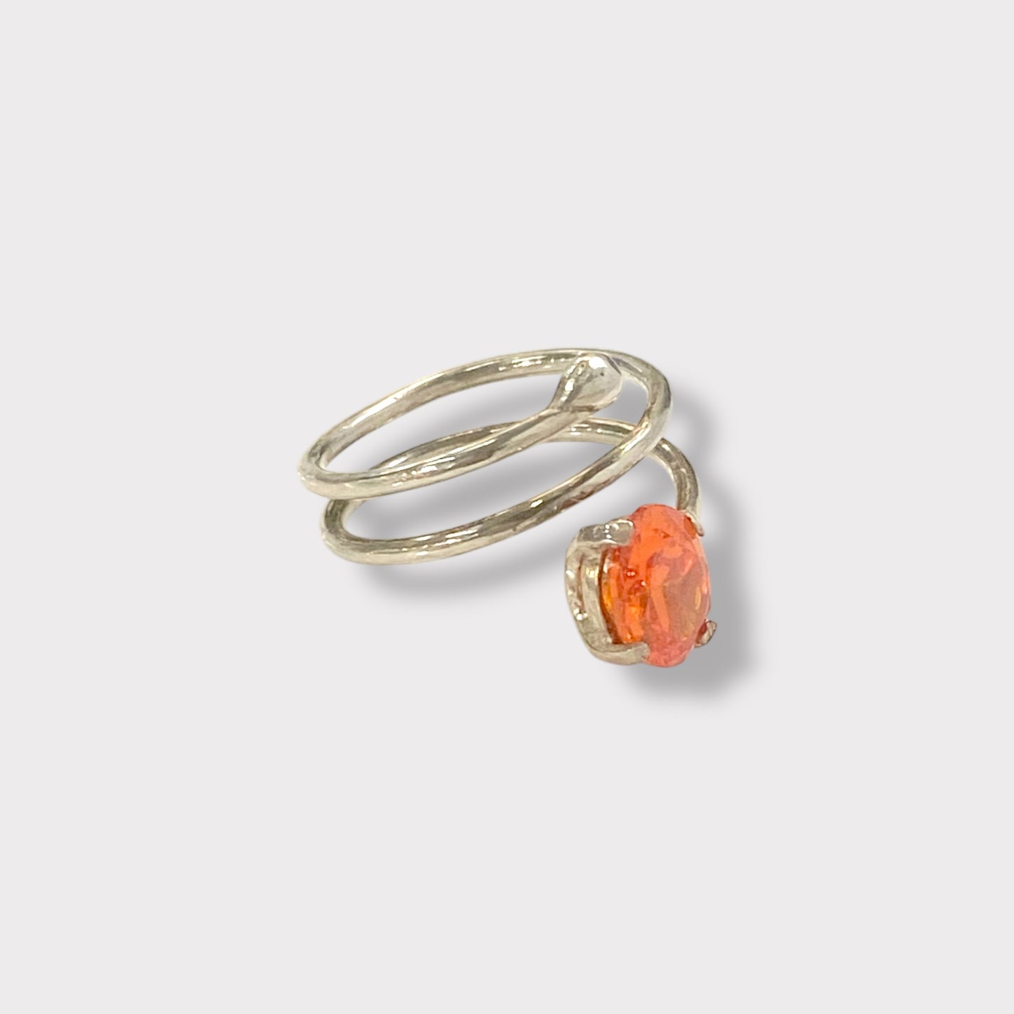 Anillo de plata 925 con piedra naranja