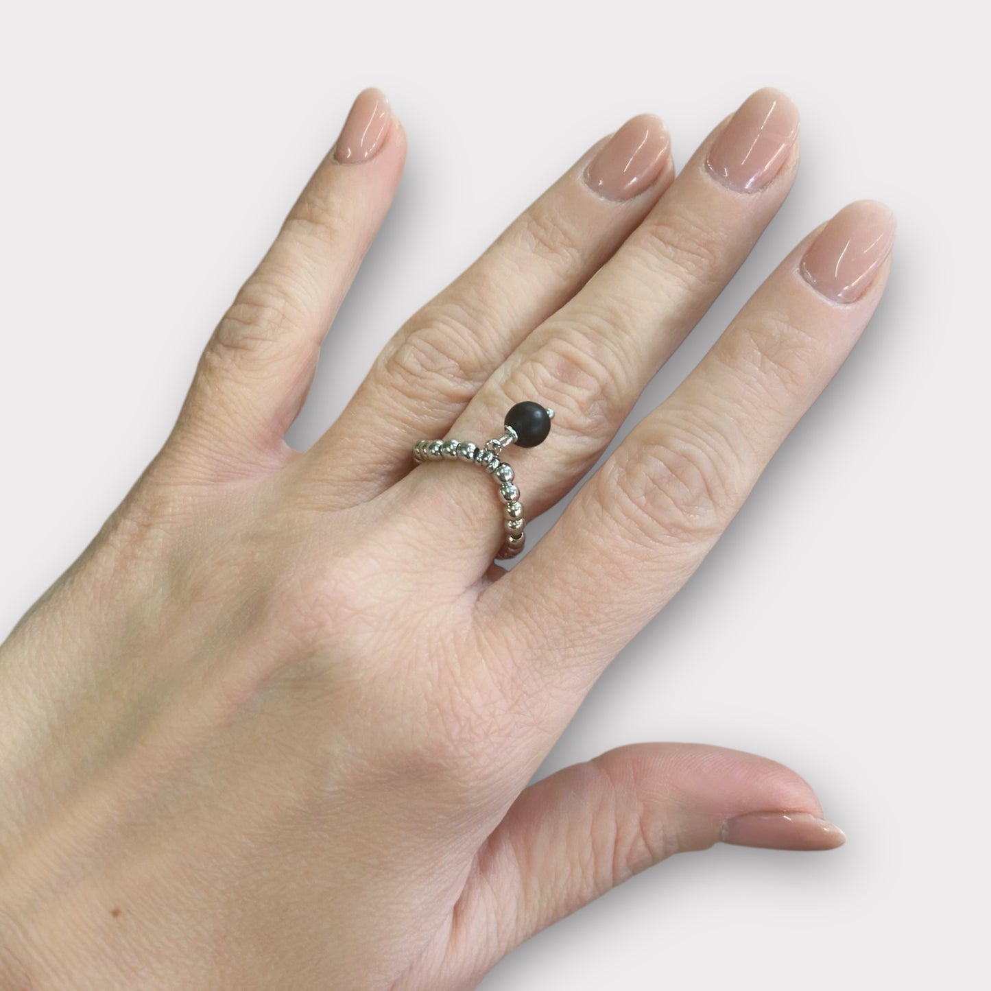 Anello elastico in argento 925 con onice satinato