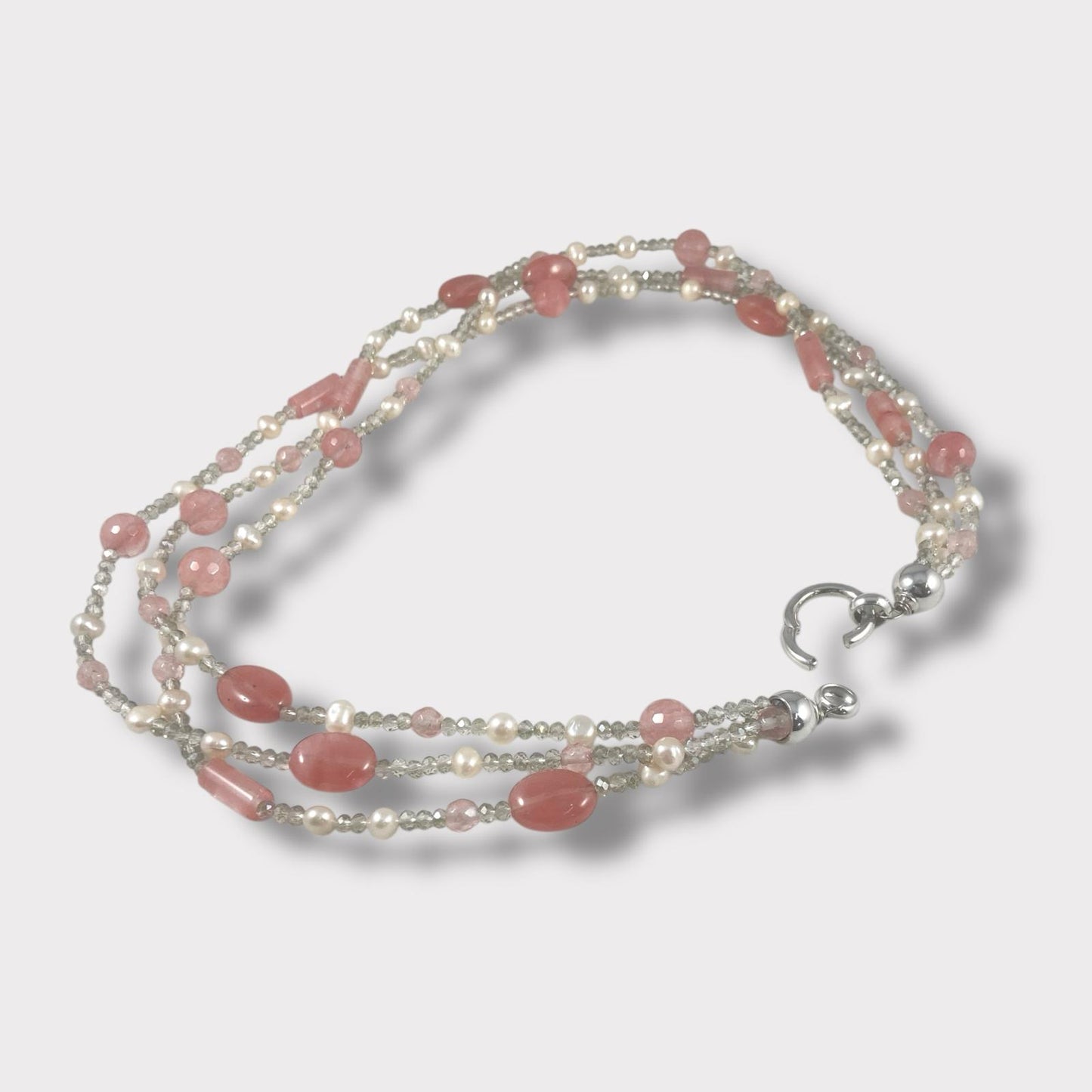 Collana girocollo con quarzo e perle di acqua dolce