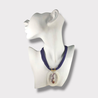 Collana con argento, madreperla, ametista e madrefora