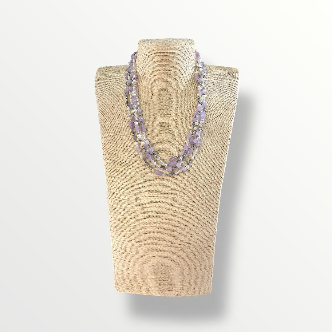 Collana lunga con ametista lavanda e perle di acqua dolce
