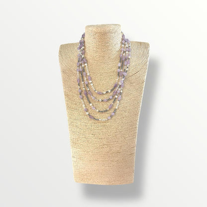 Collana lunga con ametista lavanda e perle di acqua dolce