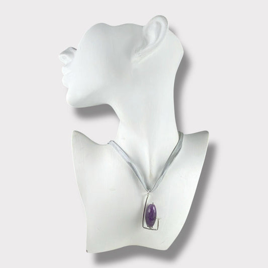 Collana a ciondolo con ametista, argento 925 e madreperla