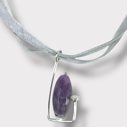 Collana a ciondolo con ametista, argento 925 e madreperla